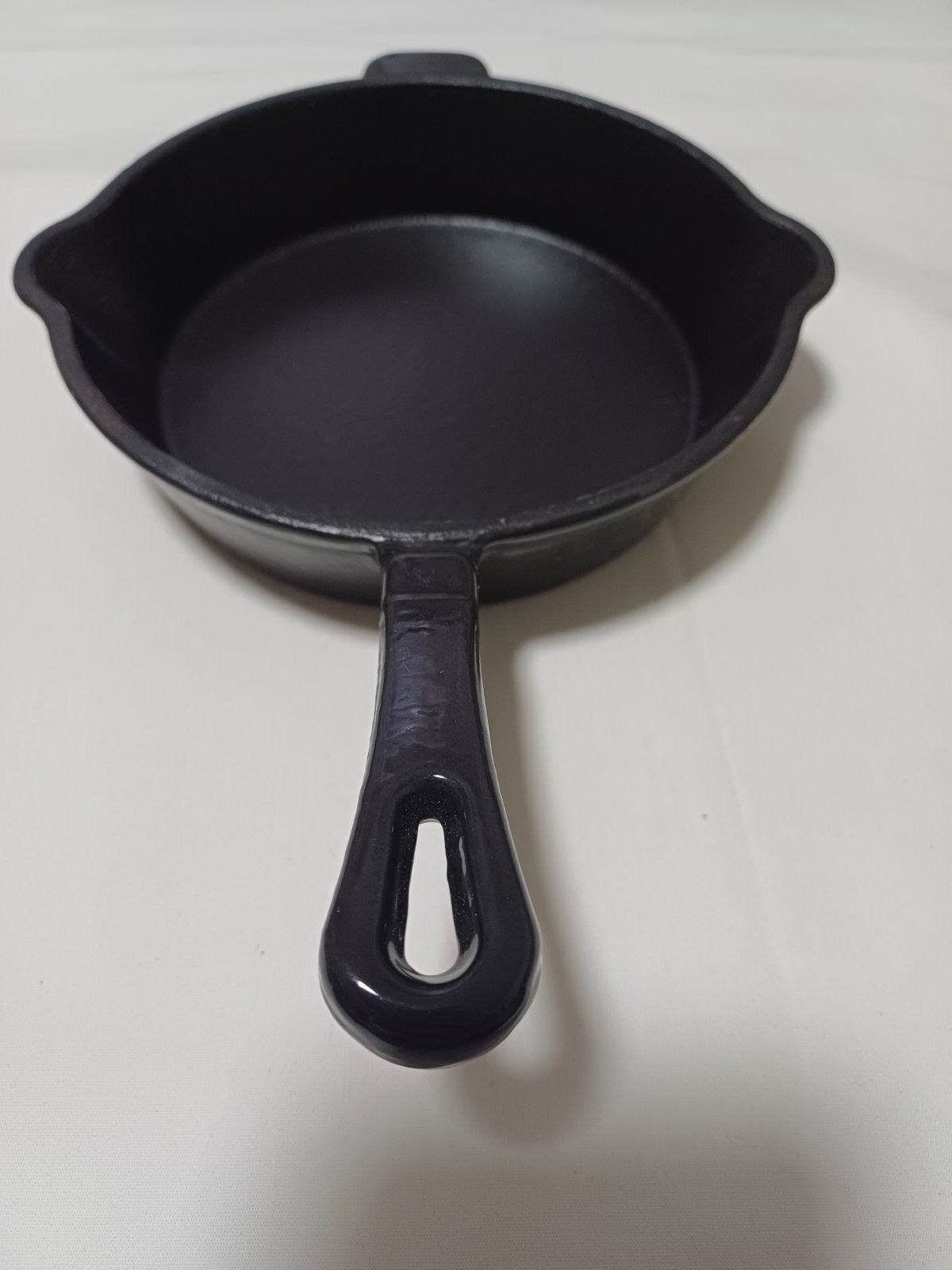 Tava
Dimenzije:14,9 cm