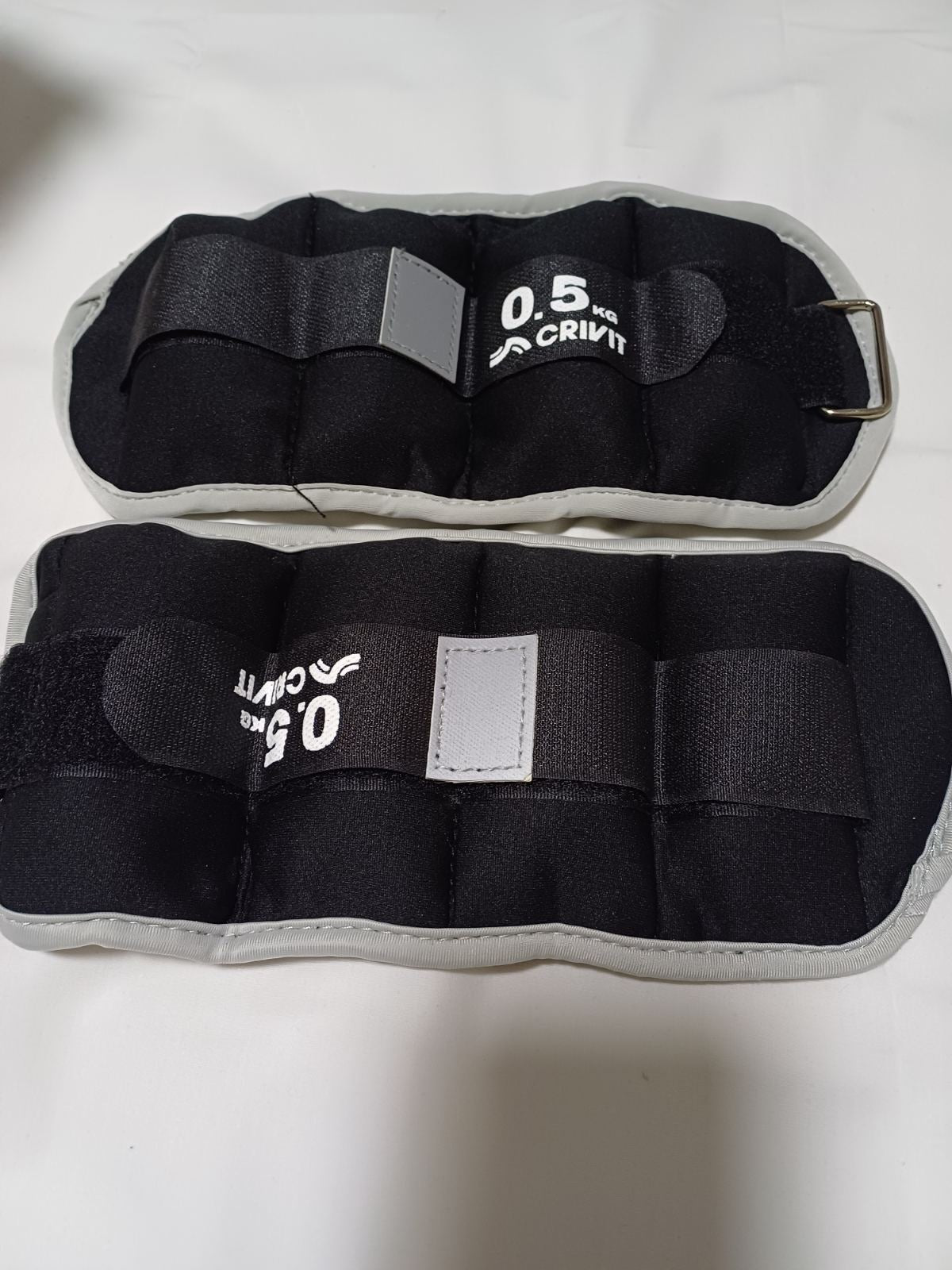 Tegovi za noge
Set 2/1
2x0.5 kg
Dimenzije:2,5x12 cm