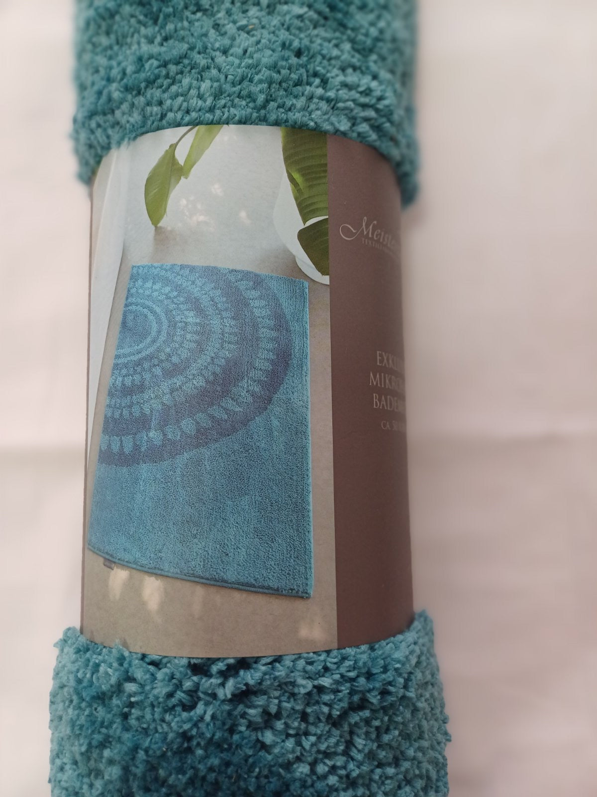 Prostirka za kupatilo u dvije boje
Dimenzije:50x80 cm
100%poliester
Tirkizno plava 2x
Narandžasta 1x