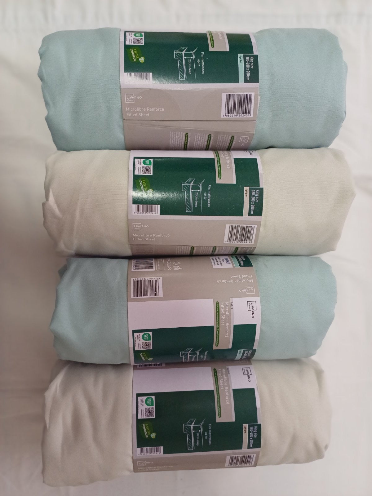 Plahta
Dimenzije:160-200x200 cm
Saten
Dostupne 4 boje u ovoj veličini
Plava 3 komada
Mint zelena 2 komada
Siva 2 komada
Svijetlo žuta 2 komada
