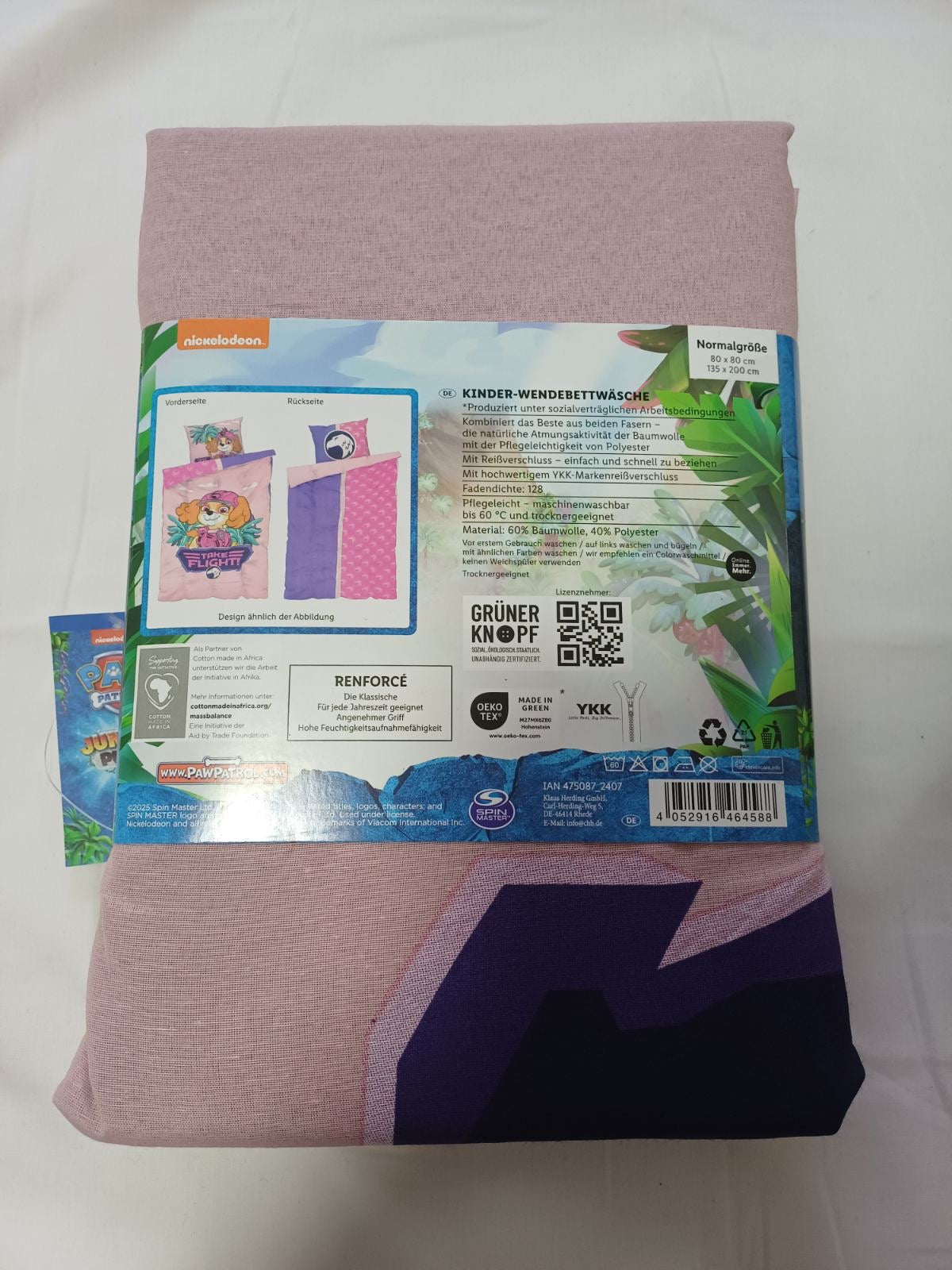 Posteljina Patrolne šape
Dimenzije:80x80
135x200 cm
Sastav:60%pamuk
40%poliester