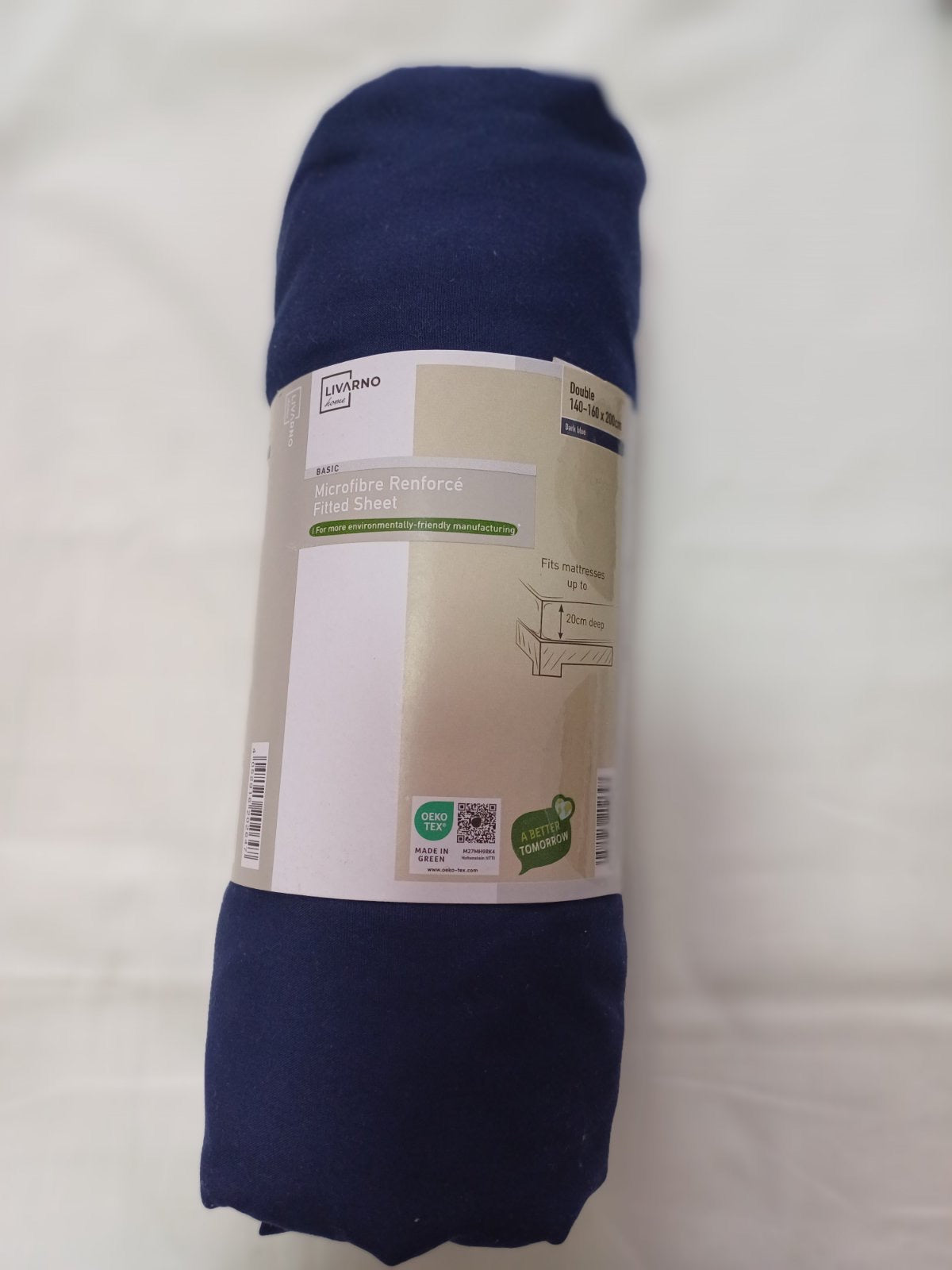 Plahta
Dimenzije:160x200 cm
Saten
Dostupno u tri boje:
Plava 3 komada
Mint zelena 2 komada
Svijetlo žuta 1 komad