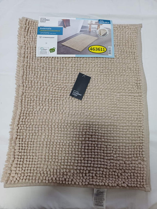 Prostirka crvići za kupatilo
Dimenzije:50x80 cm
100%poliester
Dostupno 3 komada