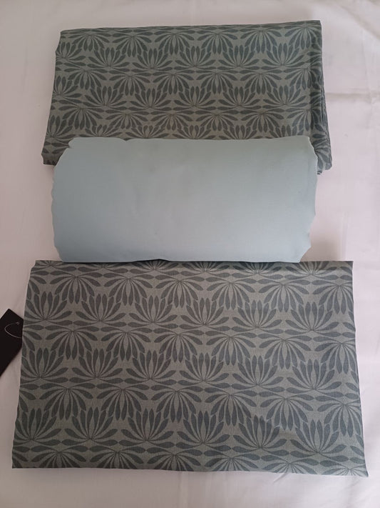 Jastučnice 2/1+plahta
Dimenzije:jastučnice 60x68 cm
Plahta 200x200 cm
Sastav:
Jastučnica 60% pamuk,40% poliester
Plahta 100% pamuk