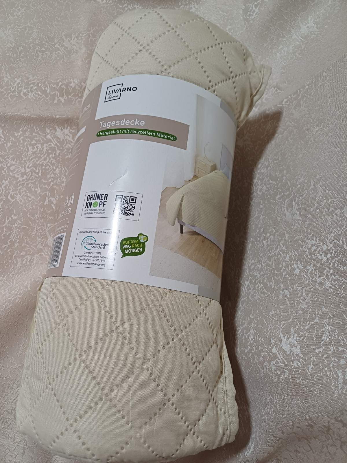 Prekrivač za bračni krevet 200x220